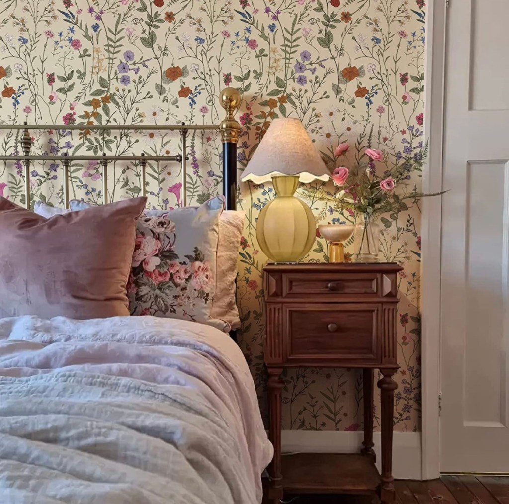 Amazon: Beautiful Floral Peel and Stick&nbsp;Wallpaper